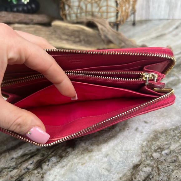 PRADA - Quilting wallet w/ box & COA - Picture 10 of 12